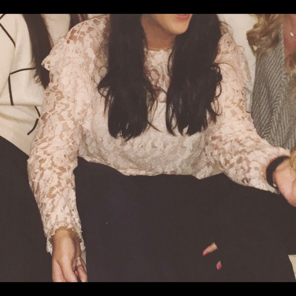 Lacy top - Picture 5 of 5
